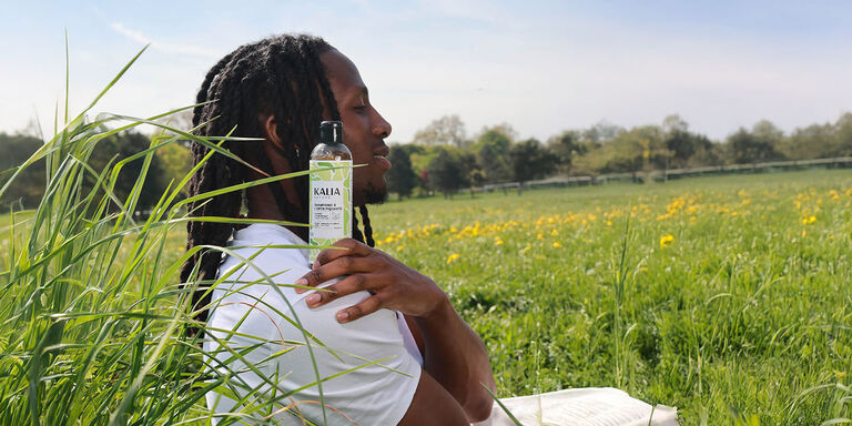 Prendre soin de sa coiffure protectrice avec Kalia Nature